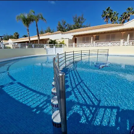 Oasis Golf House In Americas アパート *